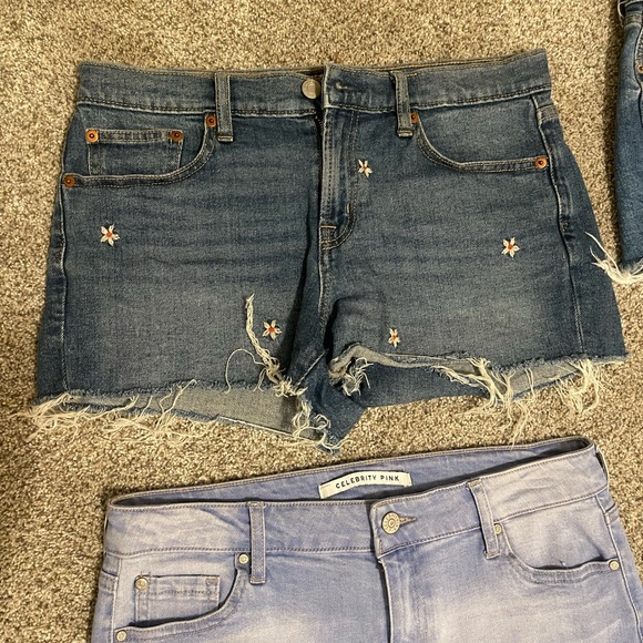 Lot of Short - Picture 2 of 11